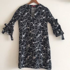 Carolina Herrera Floral Print Bell Sleeve Dress